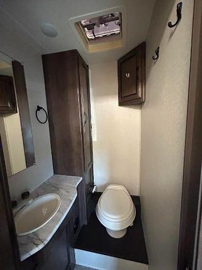 Used 2018 Coachmen Freelander 27QB