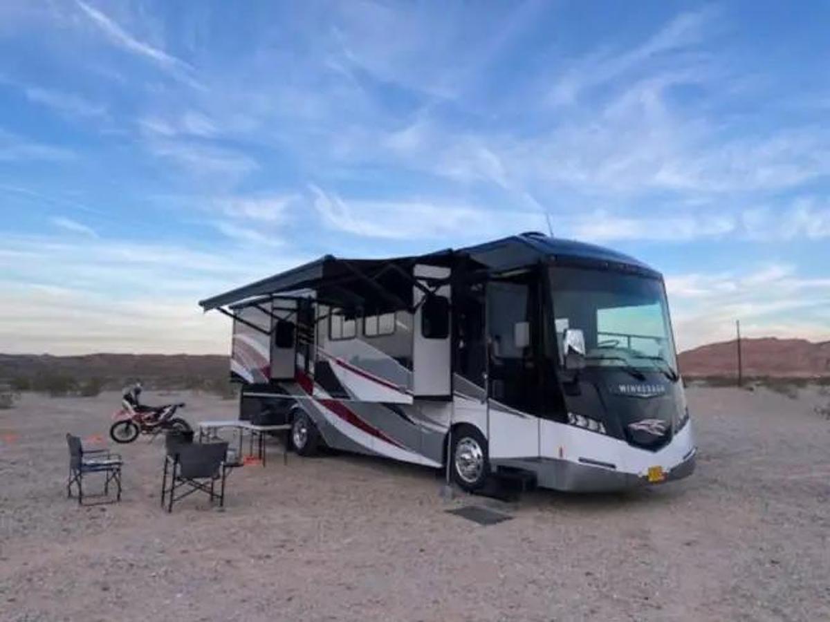 Used 2014 Winnebago Journey 34B Class A Motorhome
