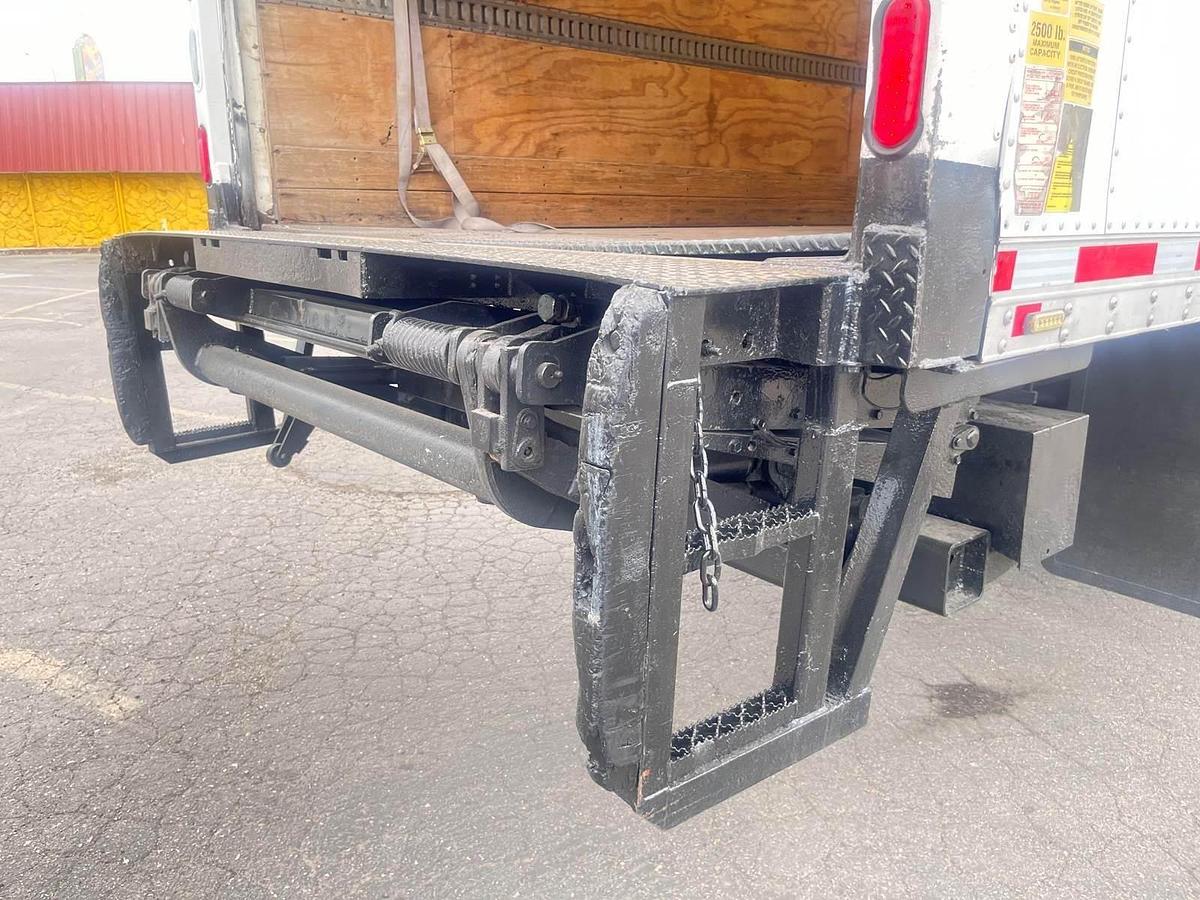 Used 2013 Hino 338 Box Truck