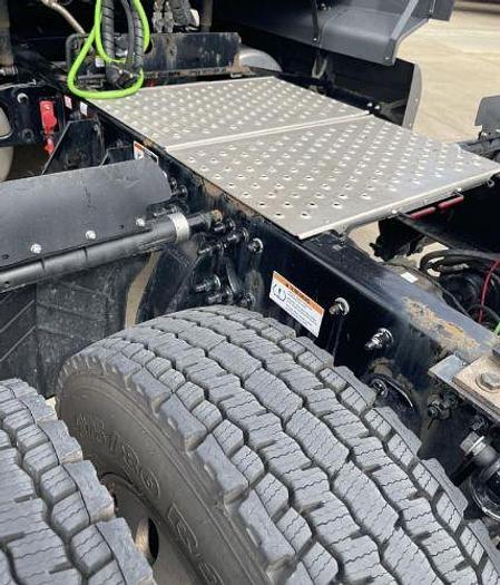 Used 2022 WESTERN STAR 5700XE