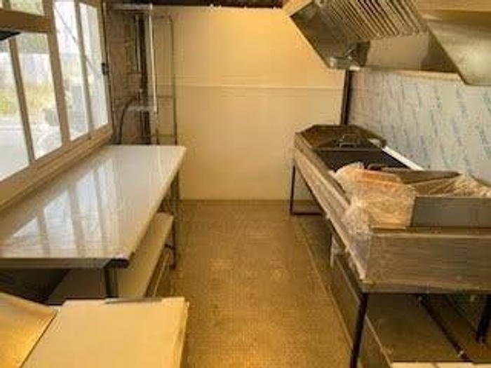 Used 1999 Freightliner Food Truck