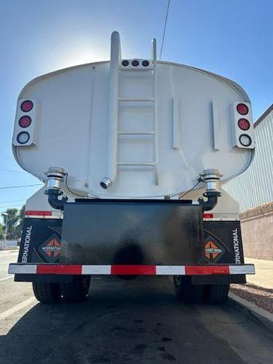 Used 2008 INTERNATIONAL DURASTAR 4300