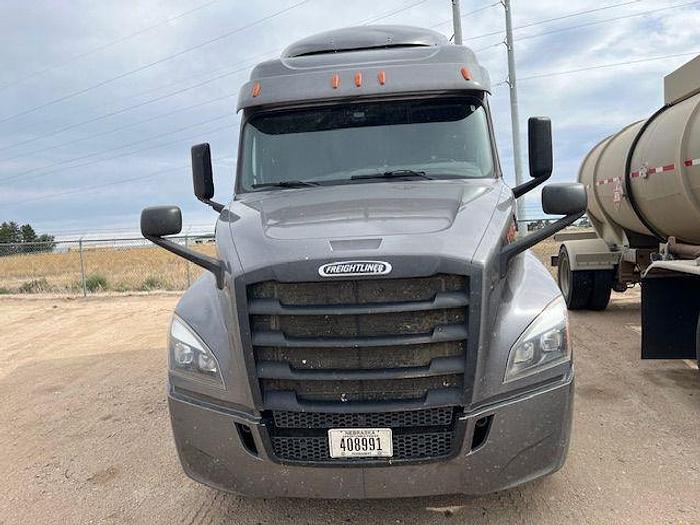 Used 2019 Freightliner Cascadia