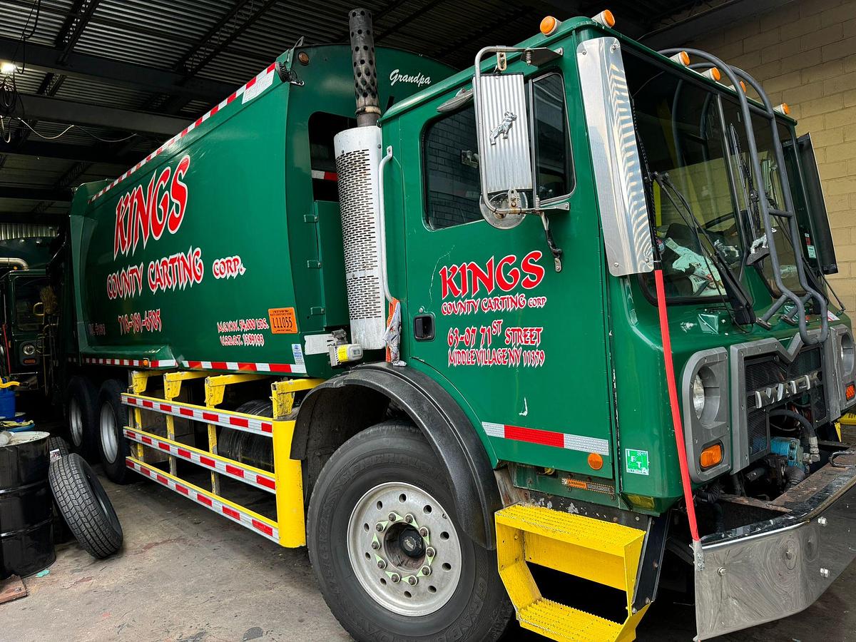 Used 2008 Mack MP7 Semi Truck | Heavy-Duty Performance | Excellent Condition | Ready to Work