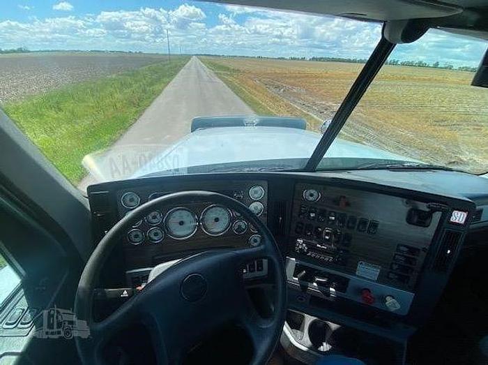 Used 2013 Freightliner Coronado 122 SD