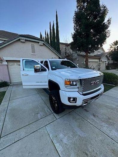 Used 2015 GMC Sierra 2500HD available WiFi Denali