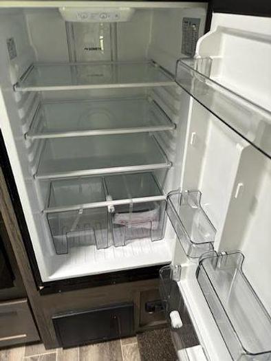 Used 2023 Gulf Stream Kingsport Supreme 295SBW