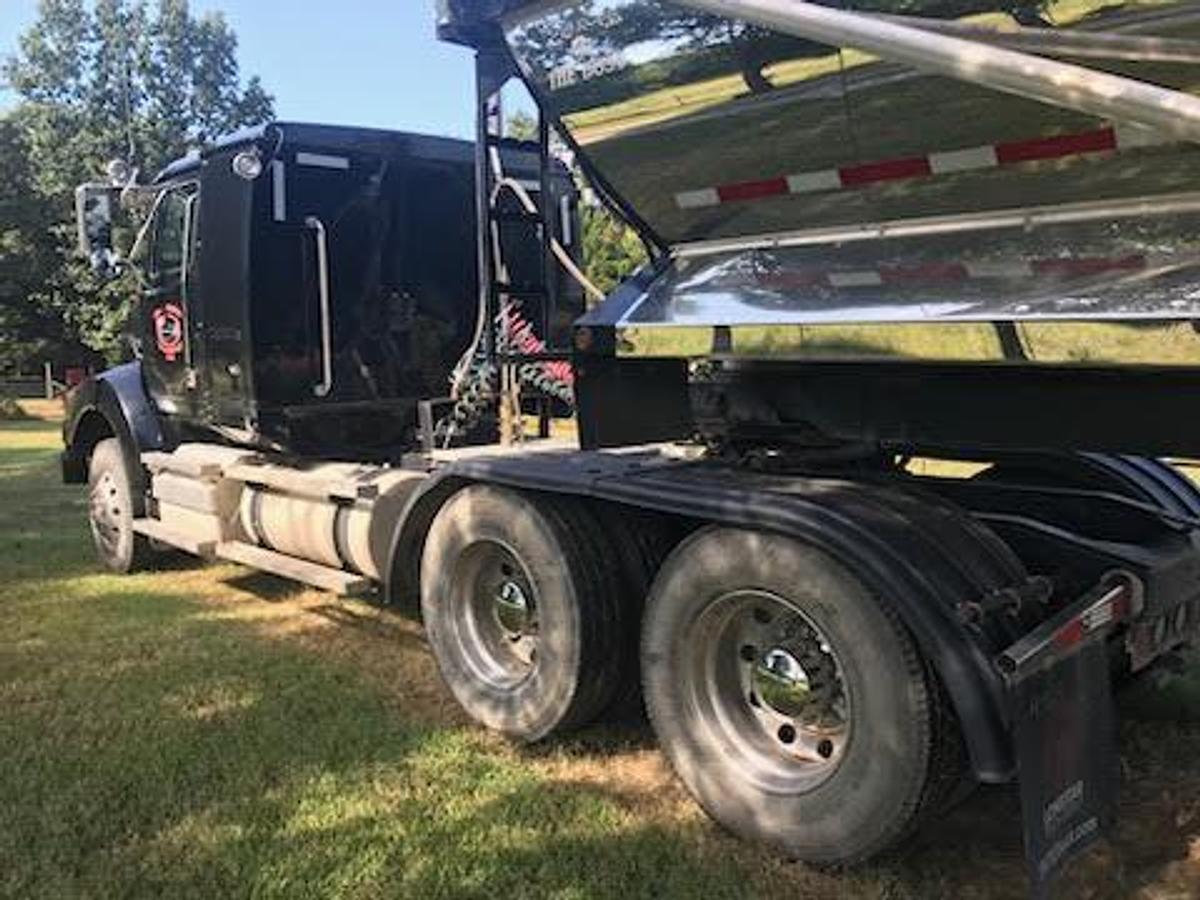 Used 2011 Western Star DD13 Deleted with 2021 Coras End Dump