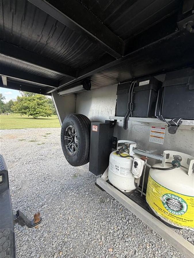 Used 2023 Bison Sv7208 2 Horse