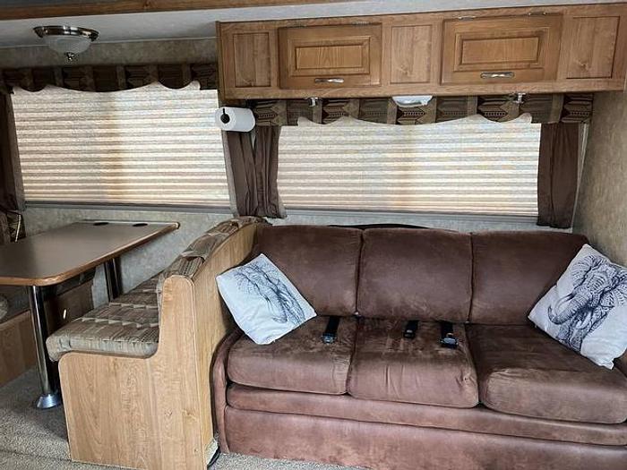 Used 2008 Coachmen Freelander 3150SS