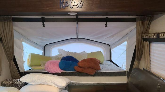 Used 2018 Palomino SolAire Expandable 147X