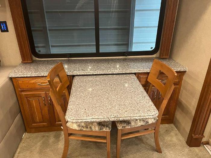 Used 2017 Fleetwood Discovery LXE 40X