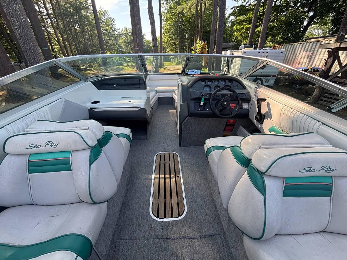 Used 1993 Sea Ray 240 Deck Boat