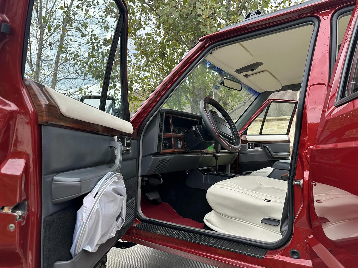 Used 1996 Jeep Cherokee 2WD 4-Door