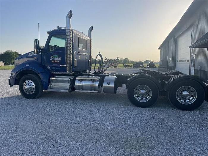 Used 2018 KENWORTH T880