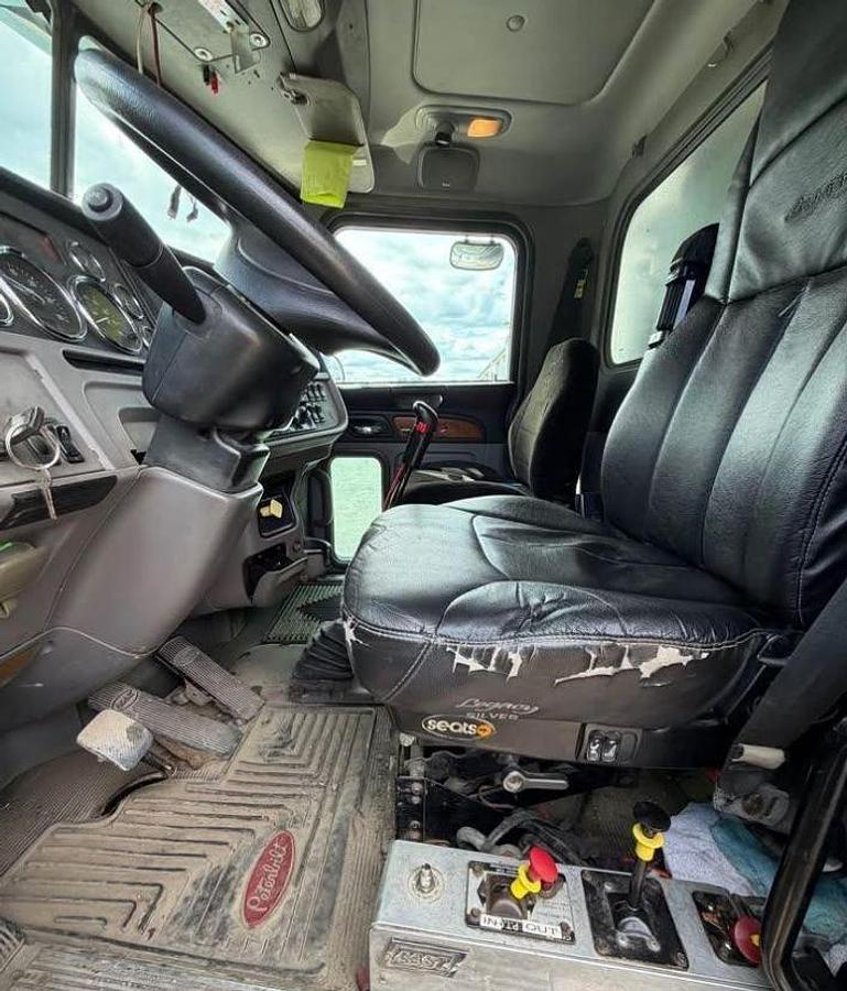 Used 2010 Peterbilt 367