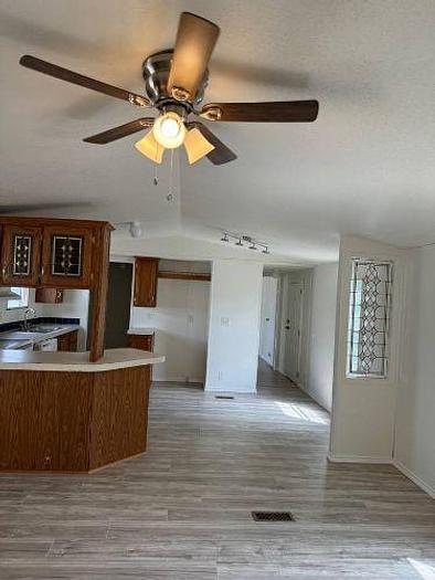 Used 1999 Fleetwood Homes Manufactured Home