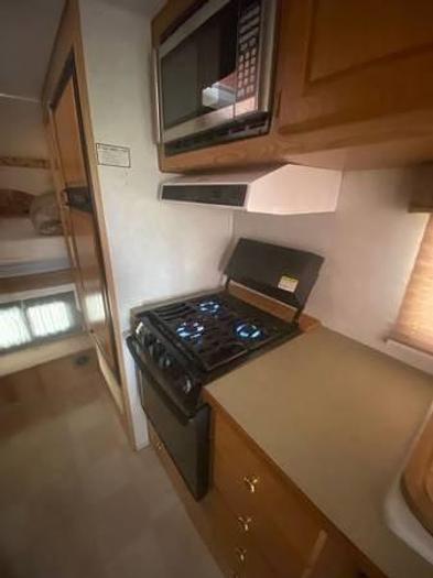 Used 2002 Thor Motor Coach Citation Truck Bed Camper