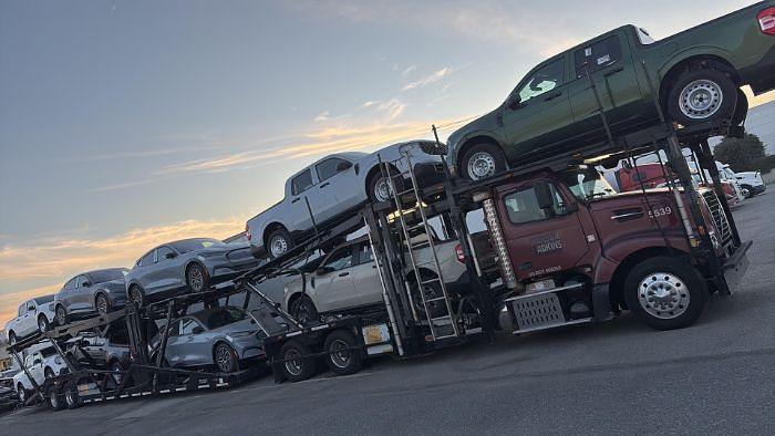 Used 2012 Volvo VAH64200 Car Hauler