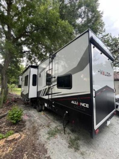 Used 2023 Alliance RV Valor 42V13