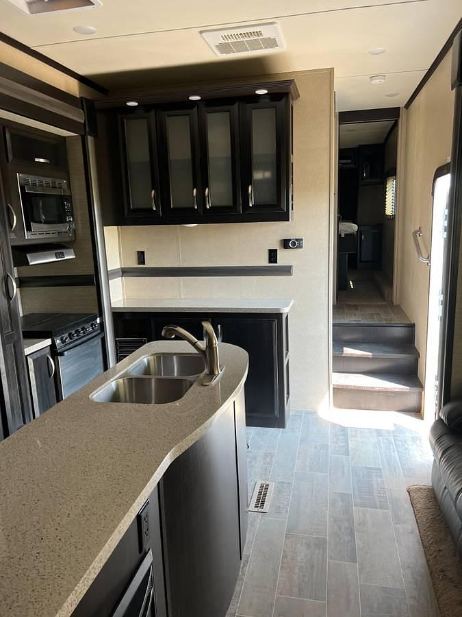 Used 2017 Dutchman Voltage Triton 3551 Fifth Wheel Toy Hauler