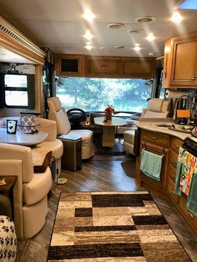 Used 2017 Newmar Bay Star 3401