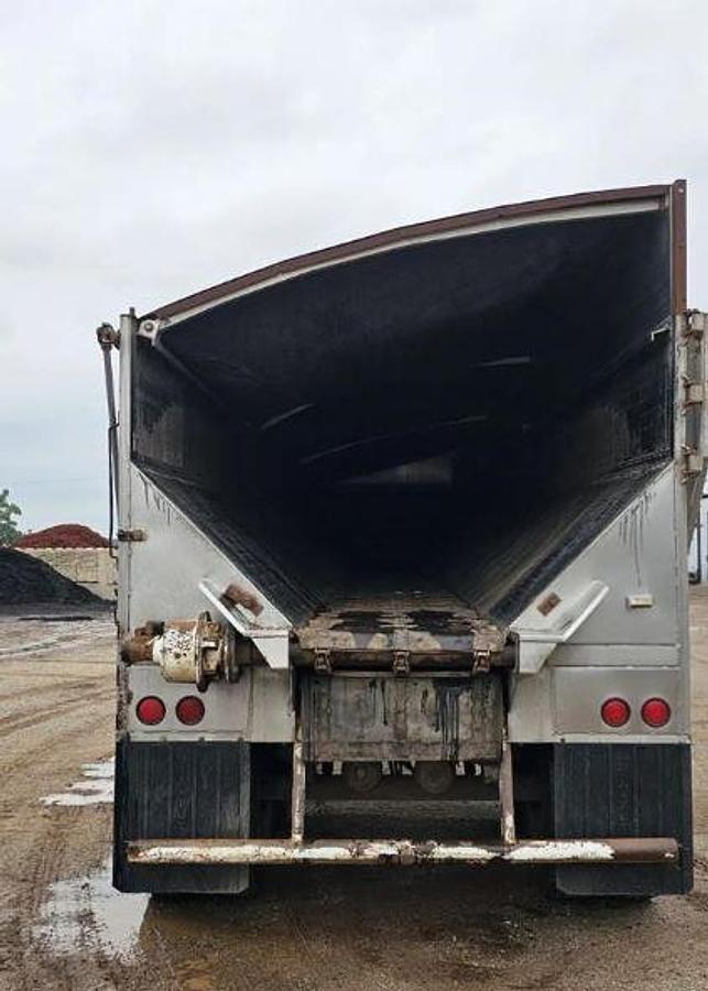 Used 2004 IMCO Idaho Live Floor