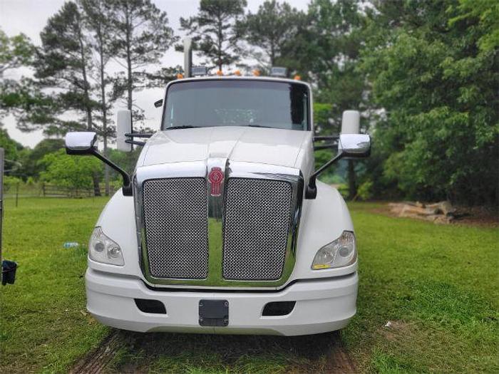 Used 2018 KENWORTH T680