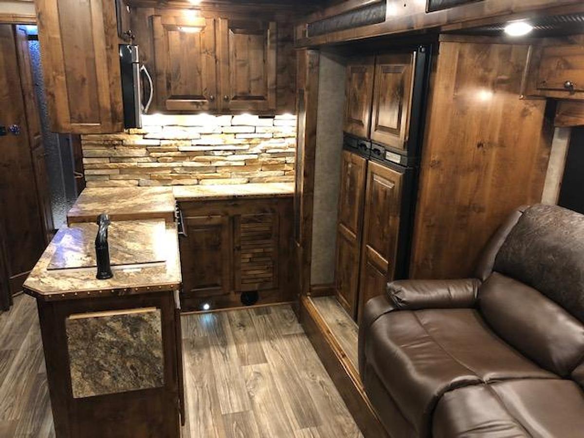Used 2021 Elite Outback