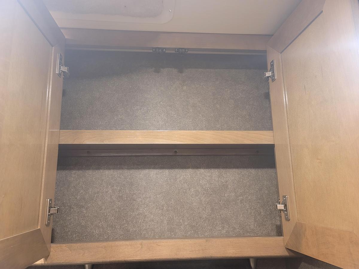 Used 2020 Thor Motor Coach Miramar 37.1 Class A Motorhome