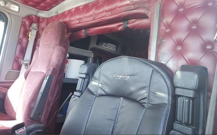 Used 2007 KENWORTH W900L