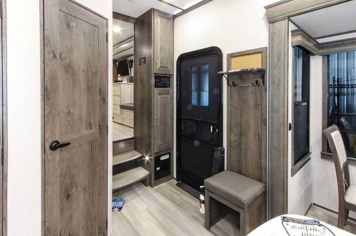 Used 2022 Alliance Paradigm 370FB