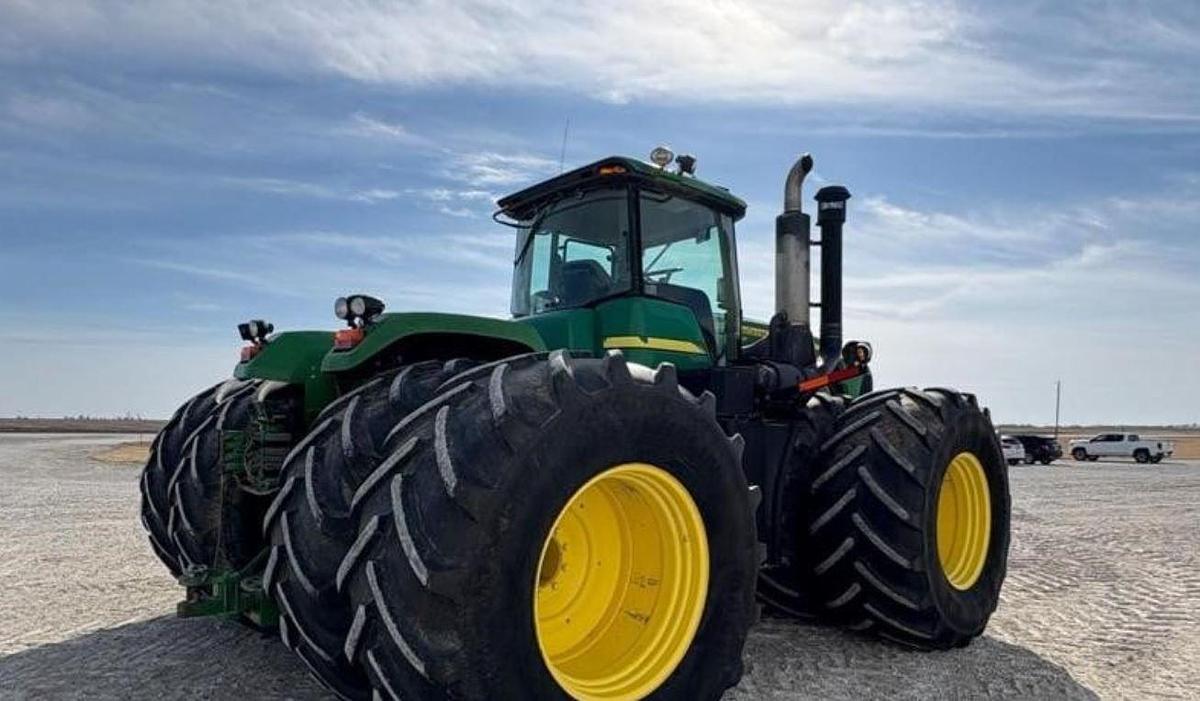 Used 2010 John Deere 9530 Tractor