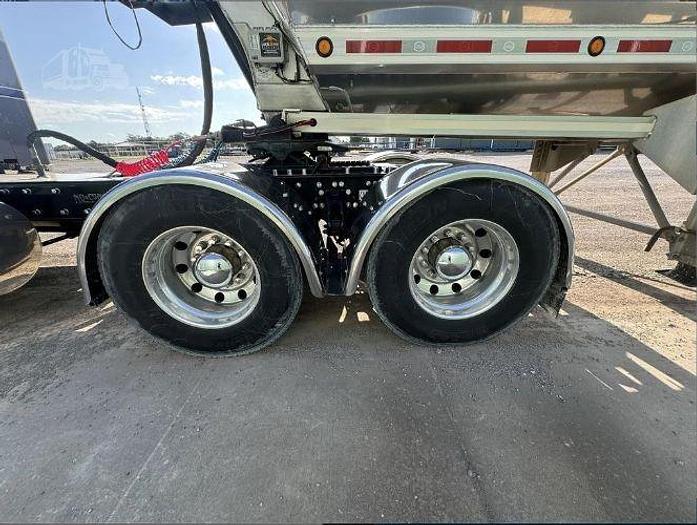 Used 2020 KENWORTH W990