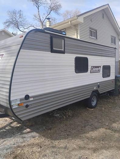 Used 2024 Coleman Lantern 17B Travel Trailer