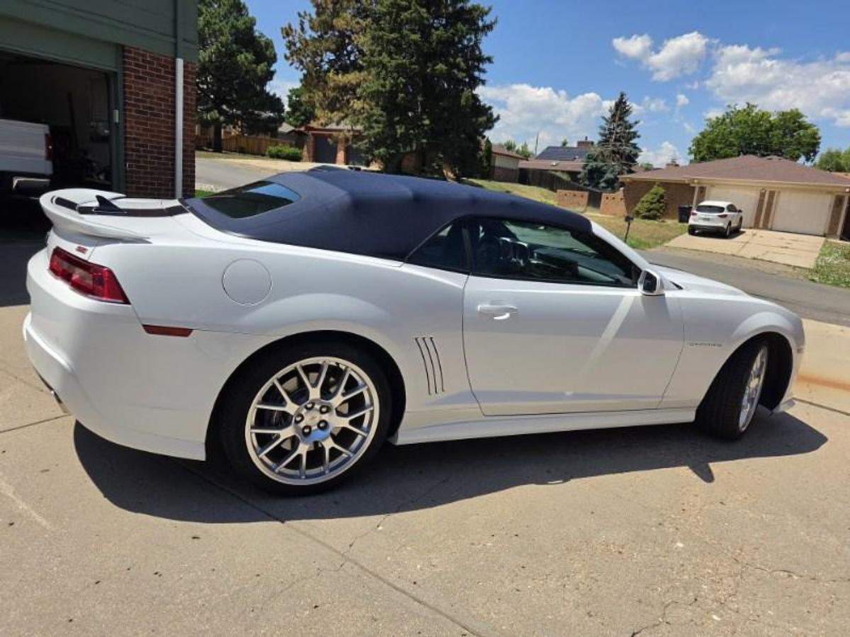 Used 2014 Chevrolet Camaro SS Convertible • 6.2L V8 • Automatic • Power Convertible Top • Like-New Condition