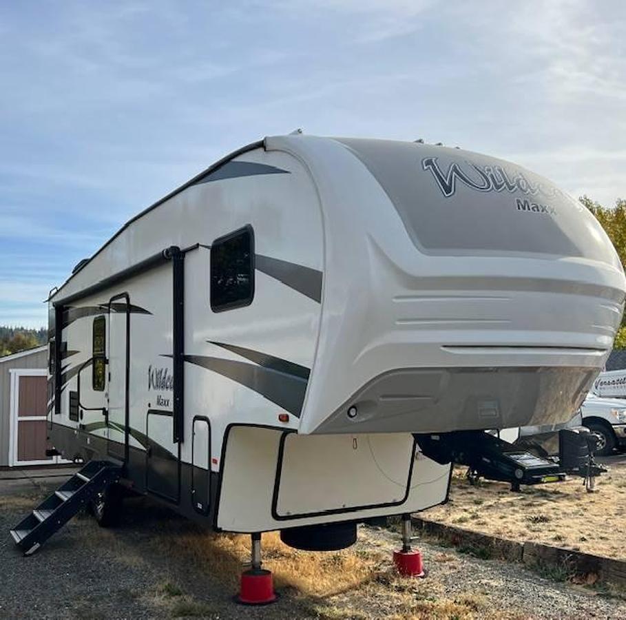 Used 2020 WIldcat Maxx 32 ft
