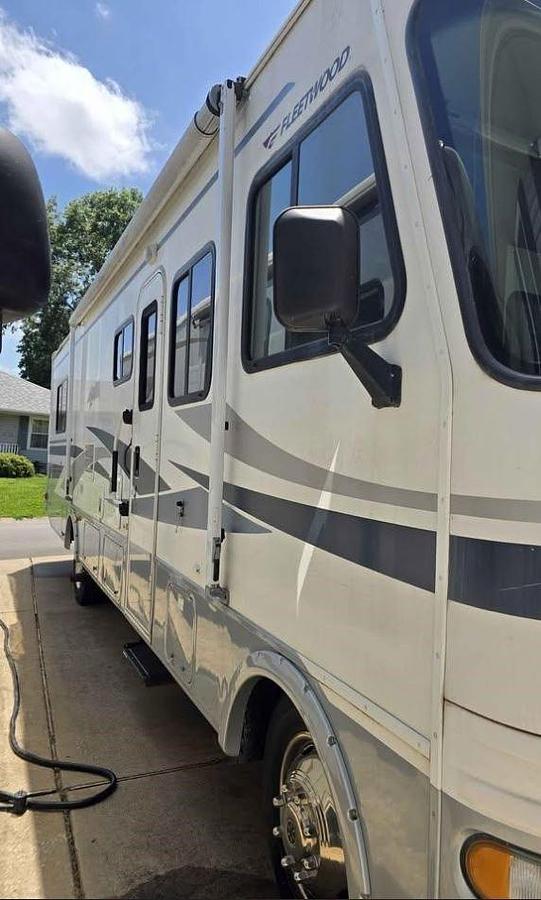Used 2018 Newmar Ventana 4369