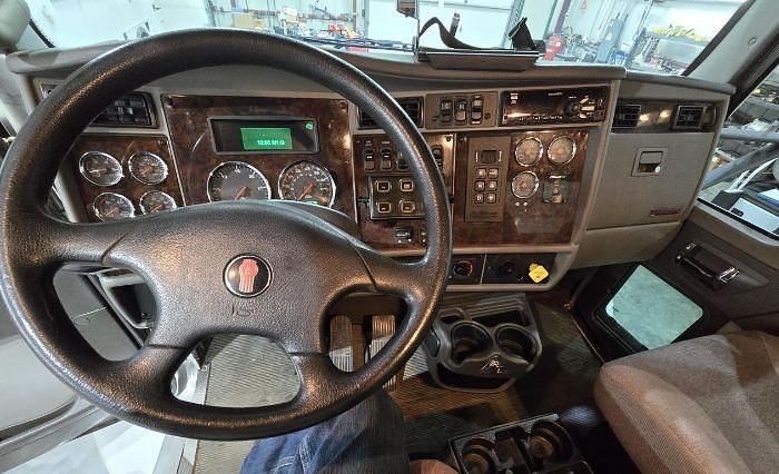 Used 2019 KENWORTH T270