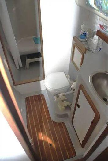 Used 1990 Endeavour Intercat 1500