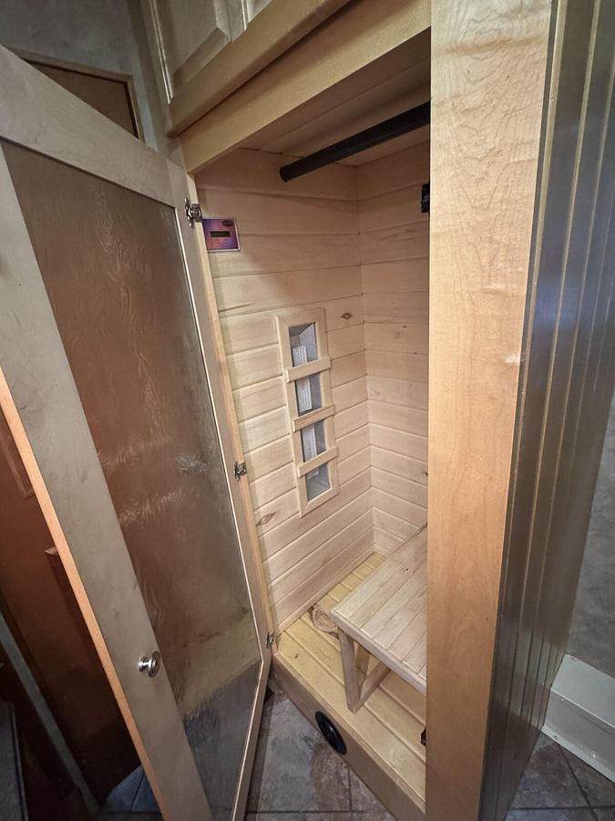 Used 2007 Gulf Stream Tourmaster M-40F Class A Motorhome