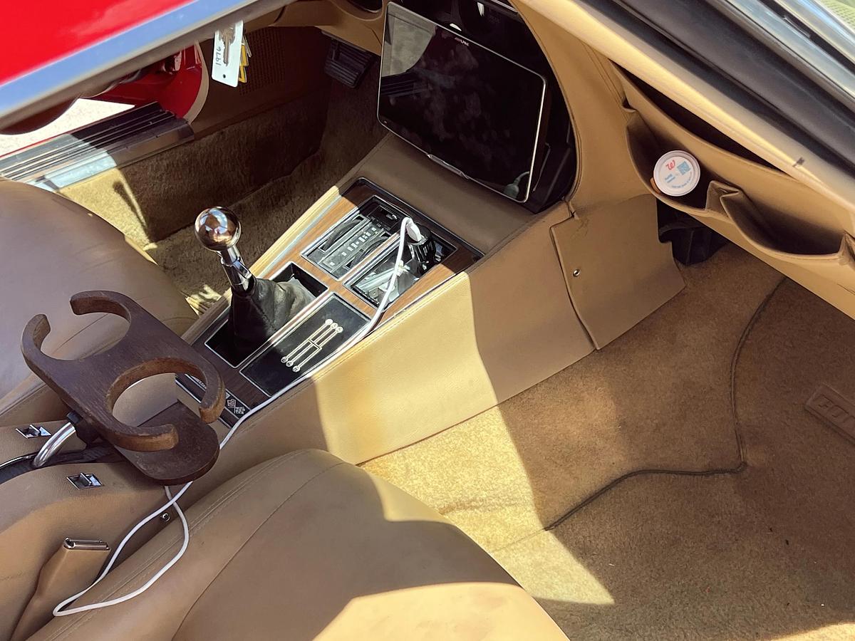 Used 1976 Chevrolet Corvette Coupe Classic Sports Car V8