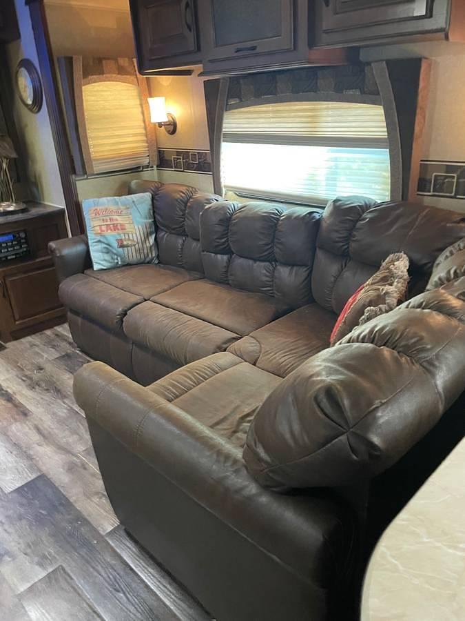Used 2014 Jayco Eagle 33.5RETS