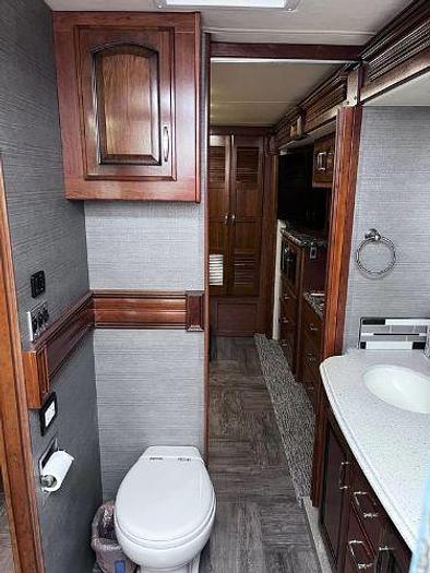 Used 2018 Holiday Rambler Navigator 38F