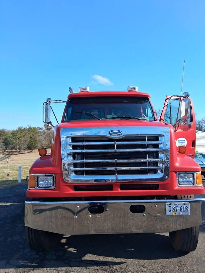 Used 2002 Ford Sterling Dump Truck