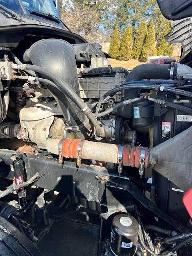 Used 2018 Freightliner Cascadia 125