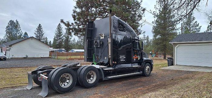 Used 2008 Freightliner Century Signature Series