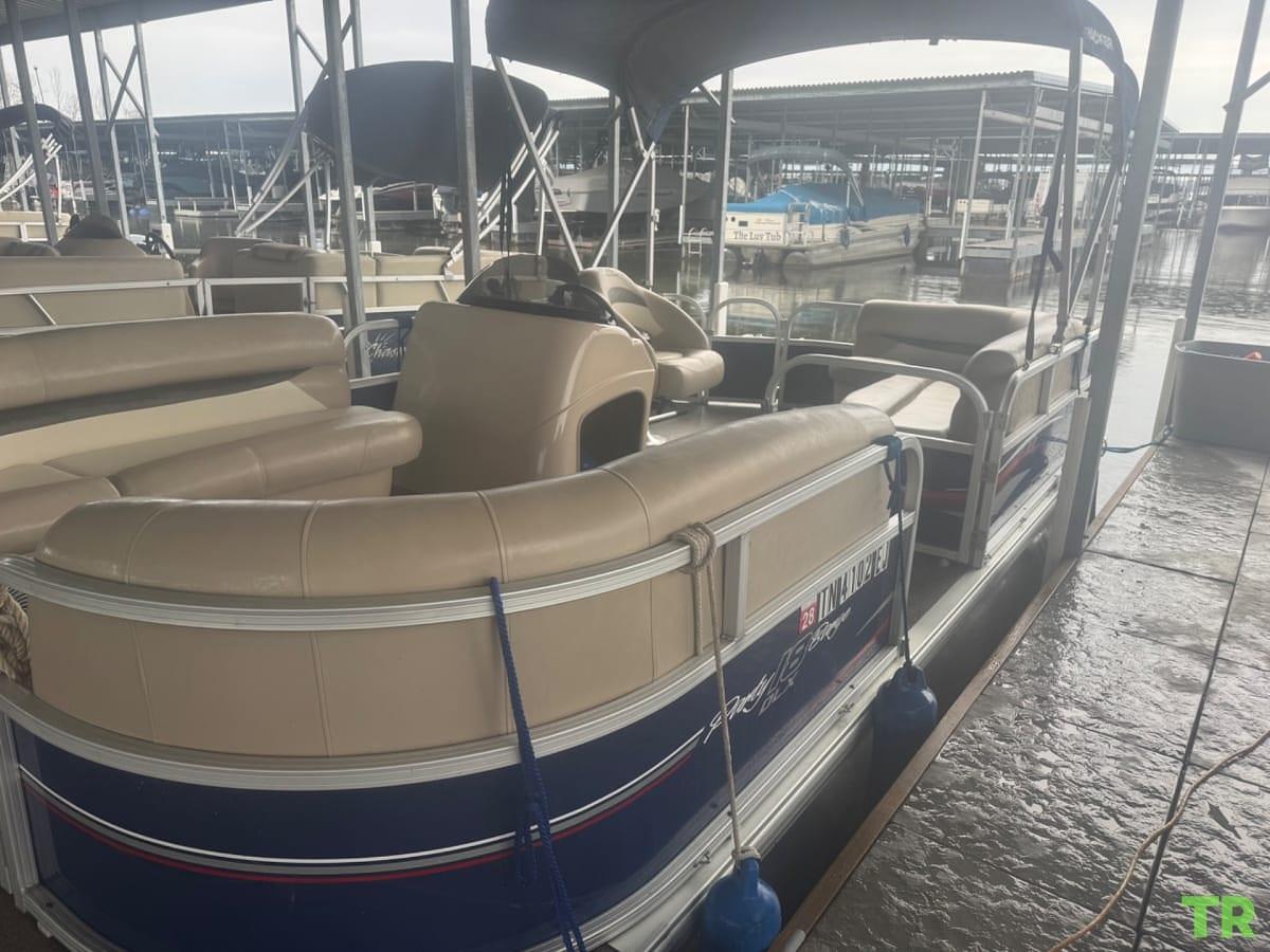 Used 2016 Sun Tracker Pontoon