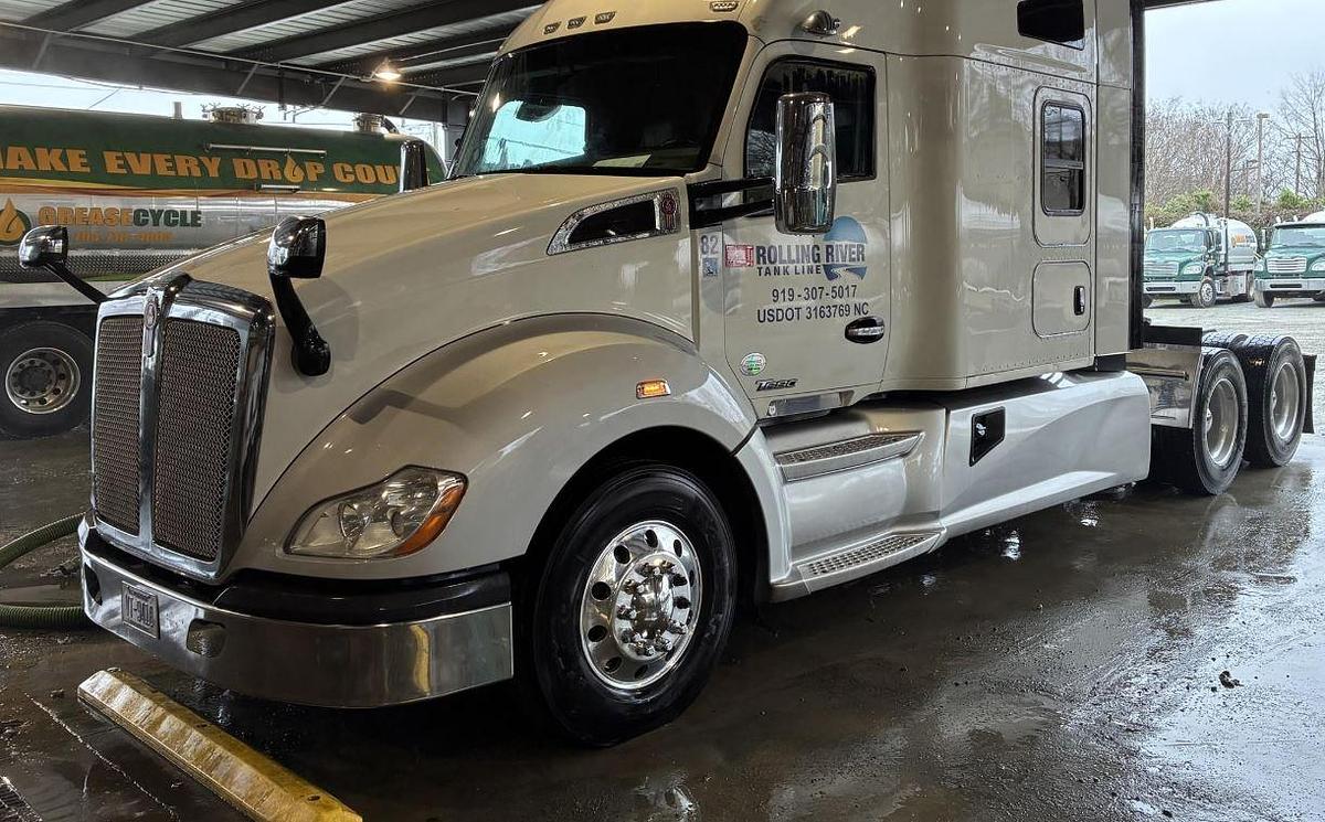 Used 2020 Kenworth T680