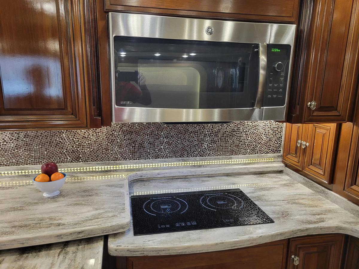 Used 2016 Newmar Essex 4565 Class A Motorhome